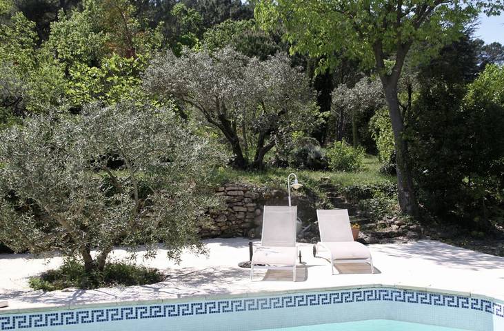 Gîte pour 12 personnes, avec piscine ainsi que jardin et balcon à Saint-Martin-de-Valgalgues - 3