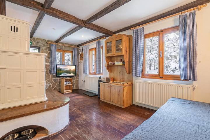 Alpine Chalet Metka at Lake Bohinj in Bohinj, Parque nacional del Triglav