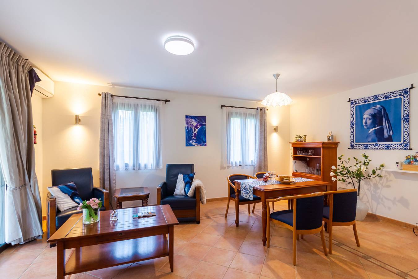 Maison de vacances « Maison Tournesol » avec piscine partagée, Wi-Fi et climatisation in Castelnaud-la-Chapelle, Périgord Noir