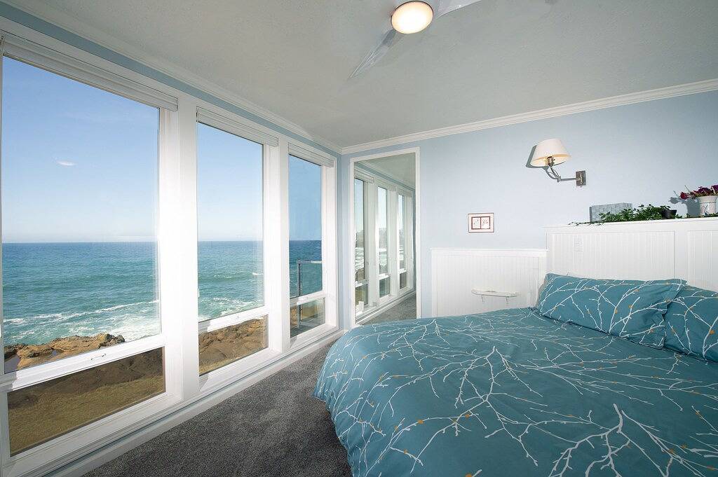 Ganze Wohnung, * Promo!* Zweiter Stock Oceanfront Condo mit Pool, Whirlpool, Wifi und vieles mehr! in Depoe Bay, Lincoln County (OR)