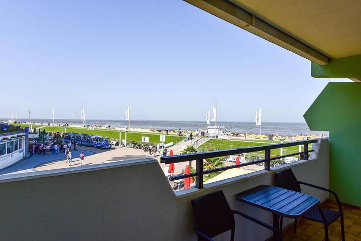 Ferienwohnung für 4 Personen, mit Balkon und Sauna in Duhnen