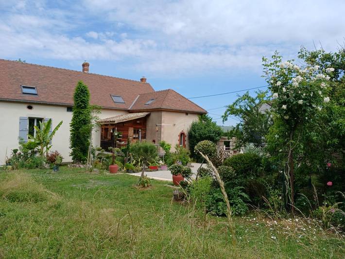 Gîte pour 4 personnes, avec Terrasse et Jardin