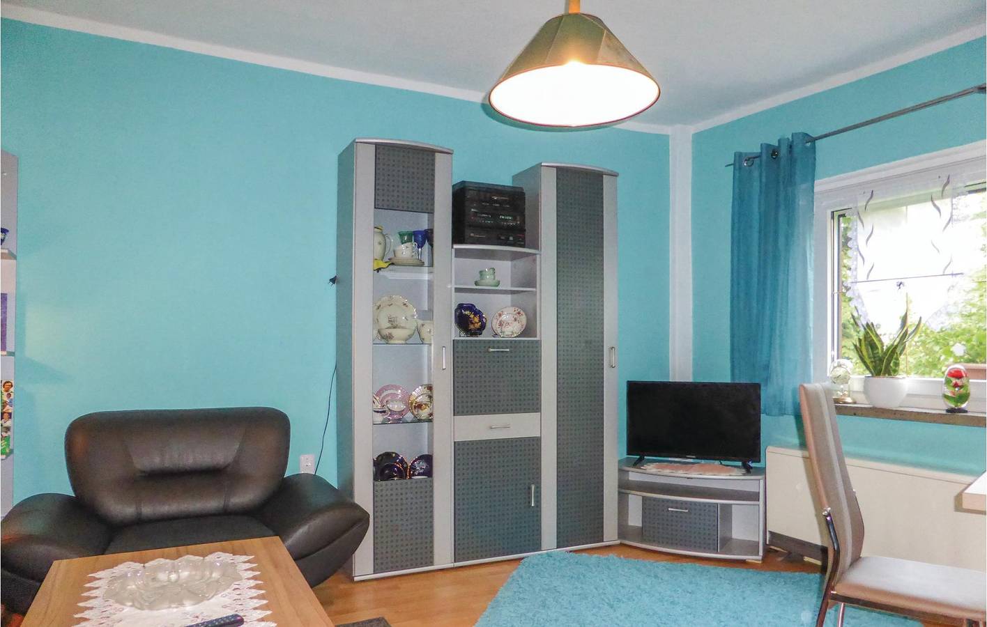 Ganze Ferienwohnung, Appartement am Fluss mit Terrasse und Parkplatz in Stützengrün, Erzgebirge