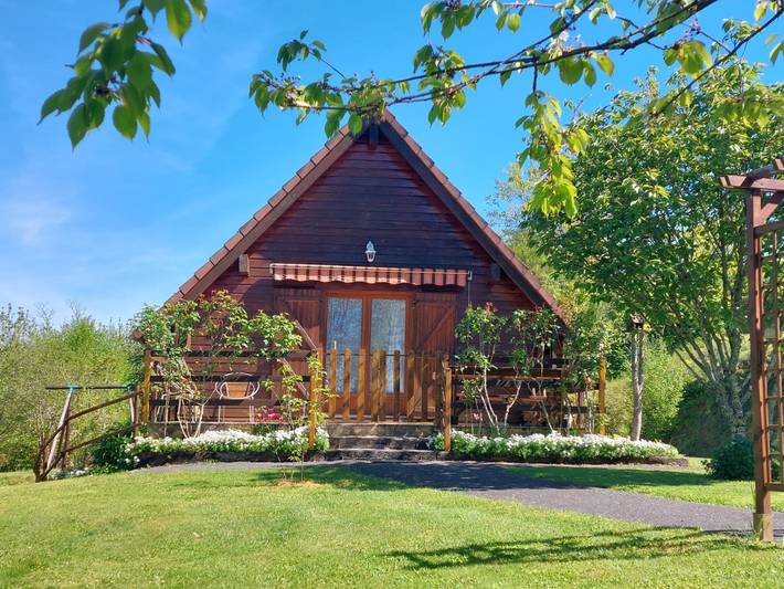 Chalet pour 4 personnes, avec terrasse et jardin - 1