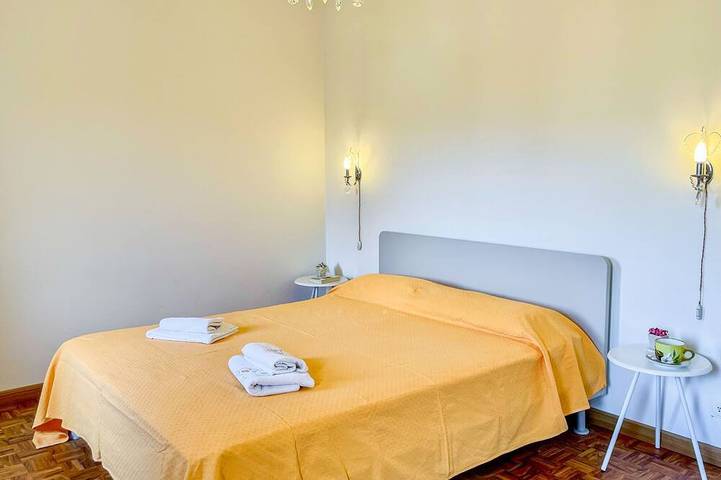 Casa del Villaggio in Baveno, Comune di Baveno