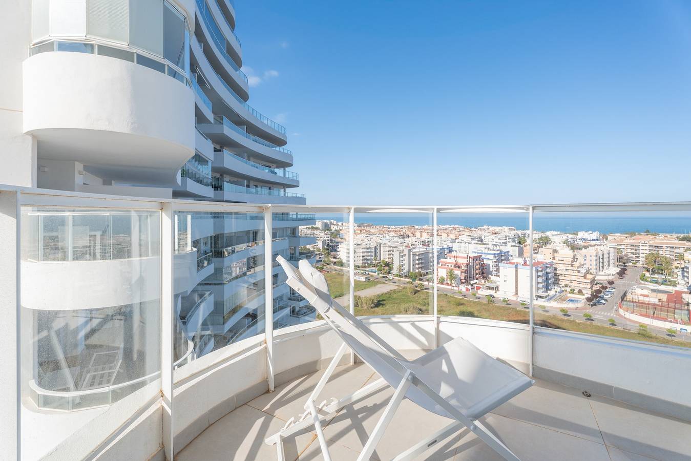 Ganze Wohnung, Ferienwohnung 'Tu Escapada En Canet' mit Meerblick, Wi-Fi und Klimaanlage in Canet d'En Berenguer, Costa de Valencia