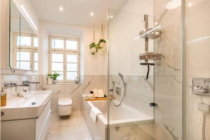 Ferienwohnung für 6 Personen, mit Ausblick und Balkon in Ludwigsburg - 4