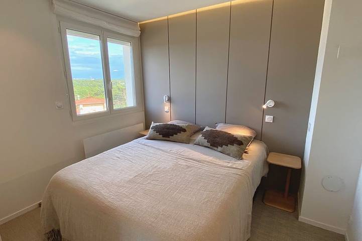 Ganze Wohnung, Herrlicher Blick auf das Meer, der Strand zu Füßen! in Hossegor, Côte d’Argent