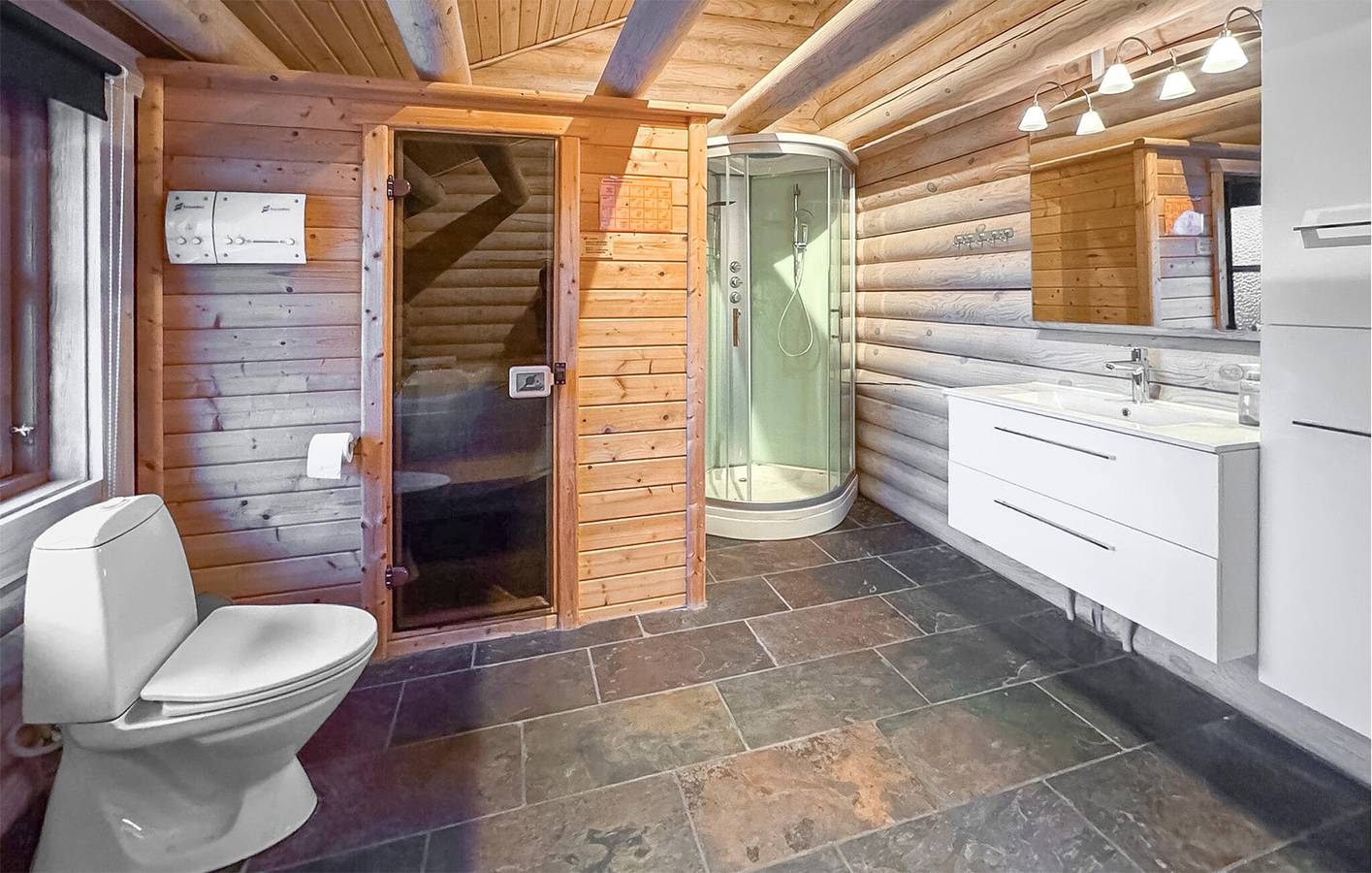 Ferienhaus für 8 Personen mit Whirlpool in Sydals, Skovmose