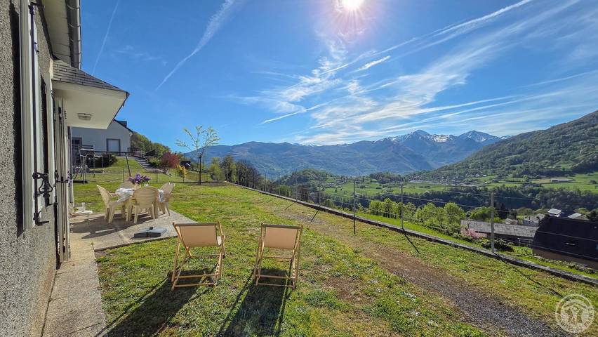 Gîte pour 8 personnes, avec terrasse à Arras-en-Lavedan - 3