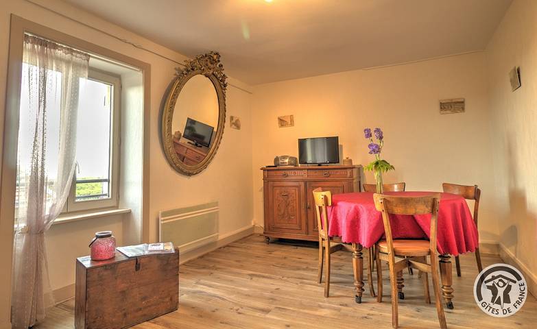 Gîte pour 4 personnes, avec jardin à Régnié-Durette - 3