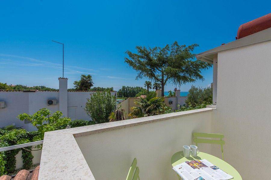Ferienhaus mit Blick auf das Wasser in Dajla, Umag und Umgebung