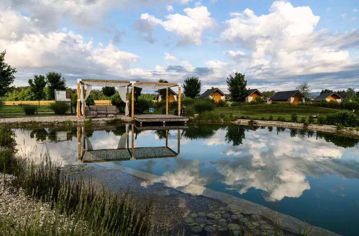 Cały apartament, Chalet/His, private toilete & sink, 22m2 4 osã³b in Gmina Metlika, Słowenia