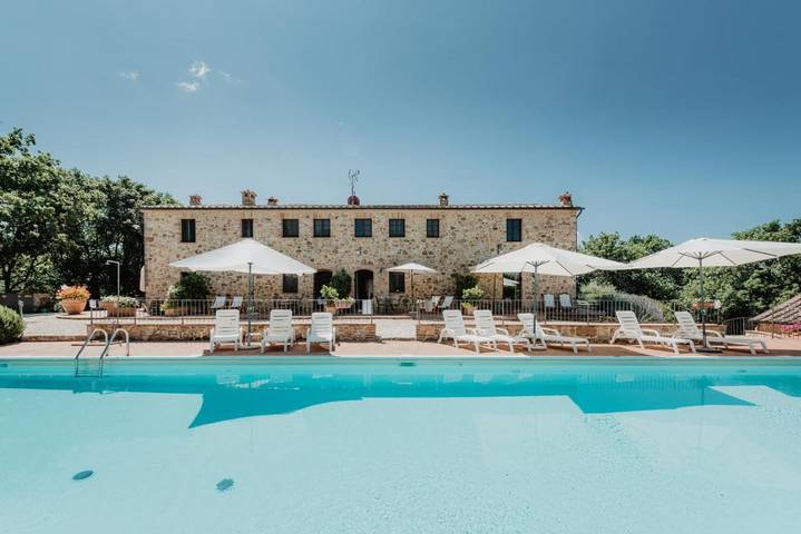 Ferienhaus für 8 Personen, mit Pool und Garten, mit Haustier - 1