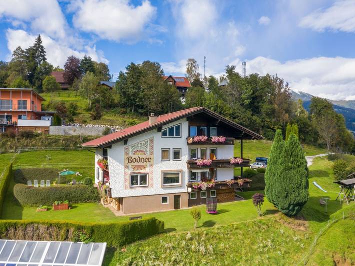 Gîte pour 3 personnes, avec terrasse et jardin, animaux acceptés à Treffen - 2
