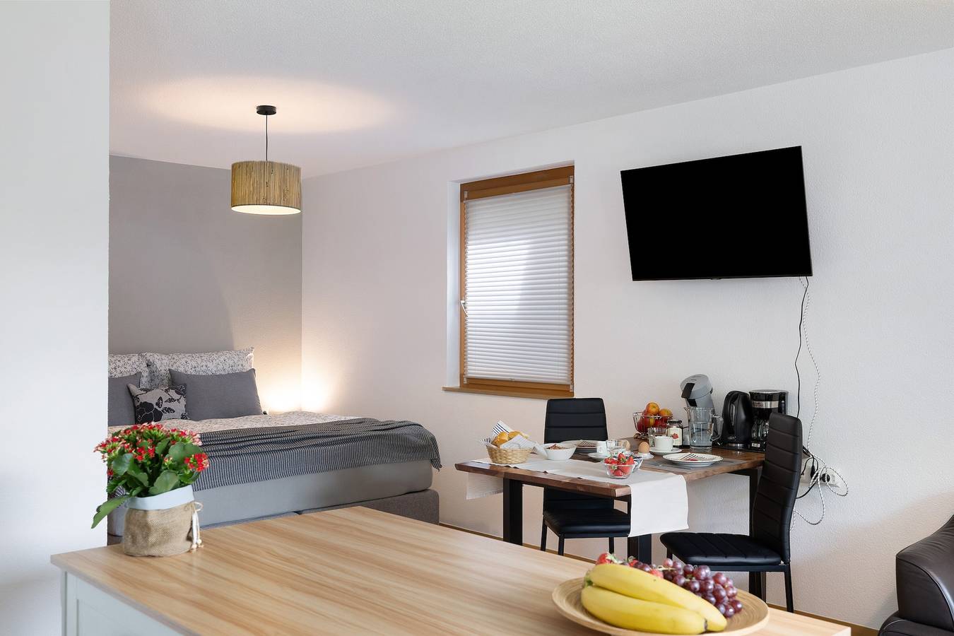 Appartement 'Wiff's Studio' met bergzicht en privé-tuin, foto 12