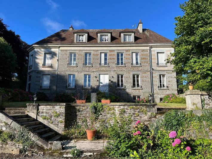 Location de vacances pour 3 personnes, avec vue et jardin, animaux acceptés à Saint-Pierre-du-Regard - 2