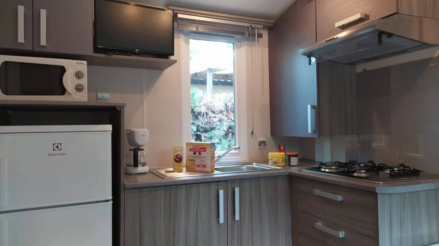 Zecamping 3* familial parc aquatique mobil-home Tv clim 24m2 in Saint-Maime, Parc naturel régional du Luberon