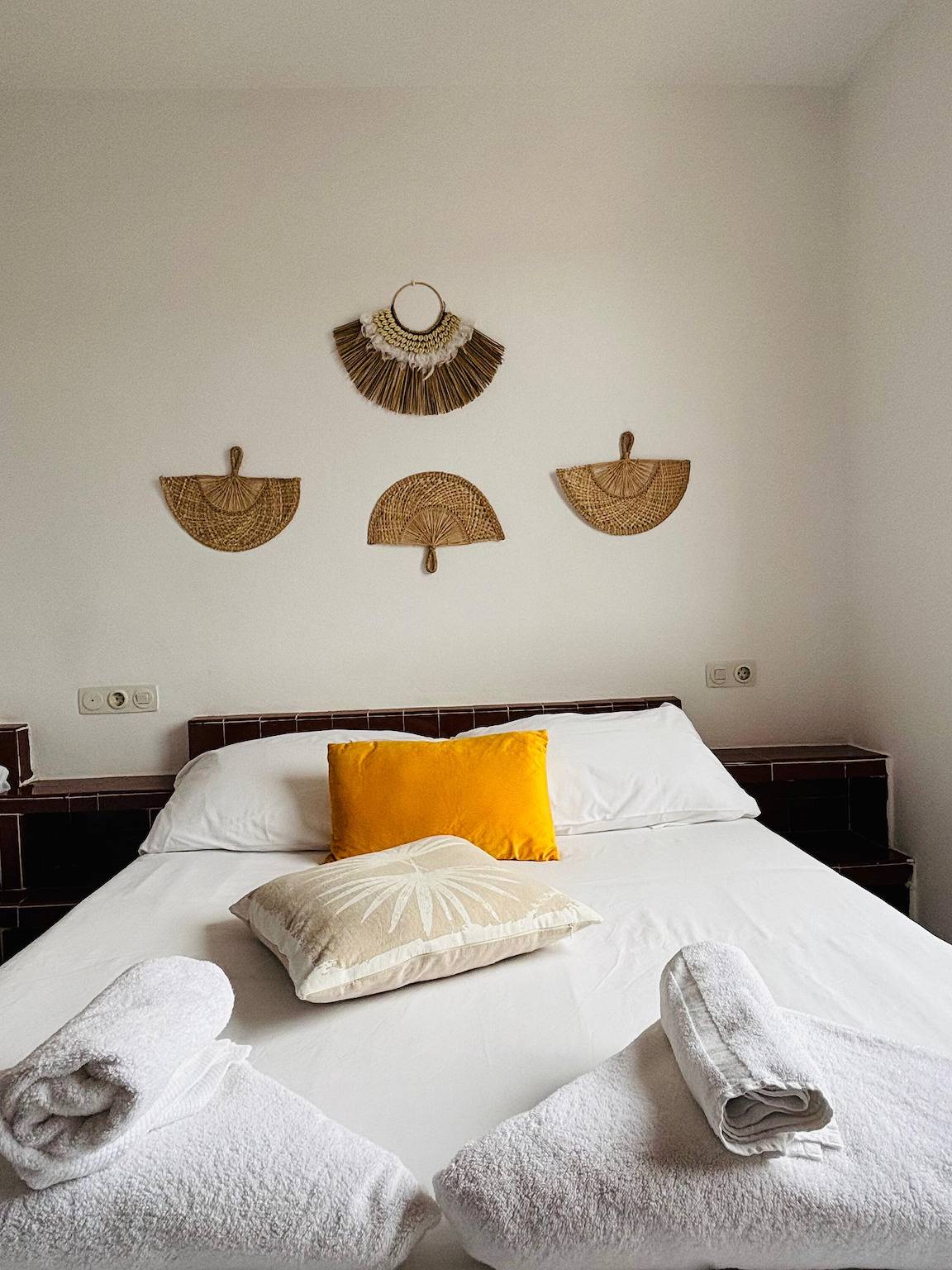 Apartamento en hotel 'Apartamento Doble' con piscina compartida in S'Arenal Petit, San Juan Bautista