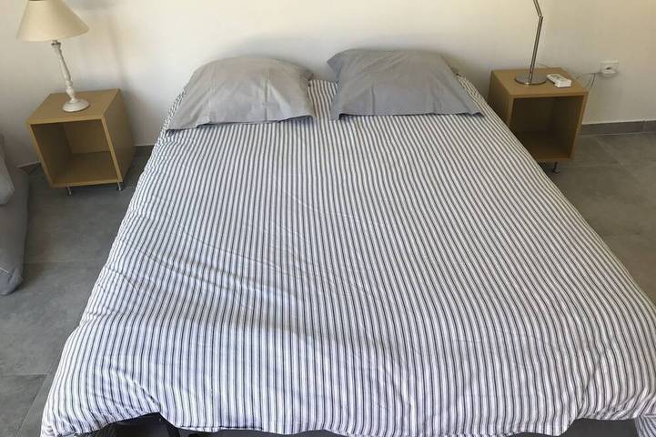Ganze Wohnung, Gemütliches Studio für 2 Personen in Strandnähe in Sanary-sur-Mer, Mittelmeerküste (Frankreich)