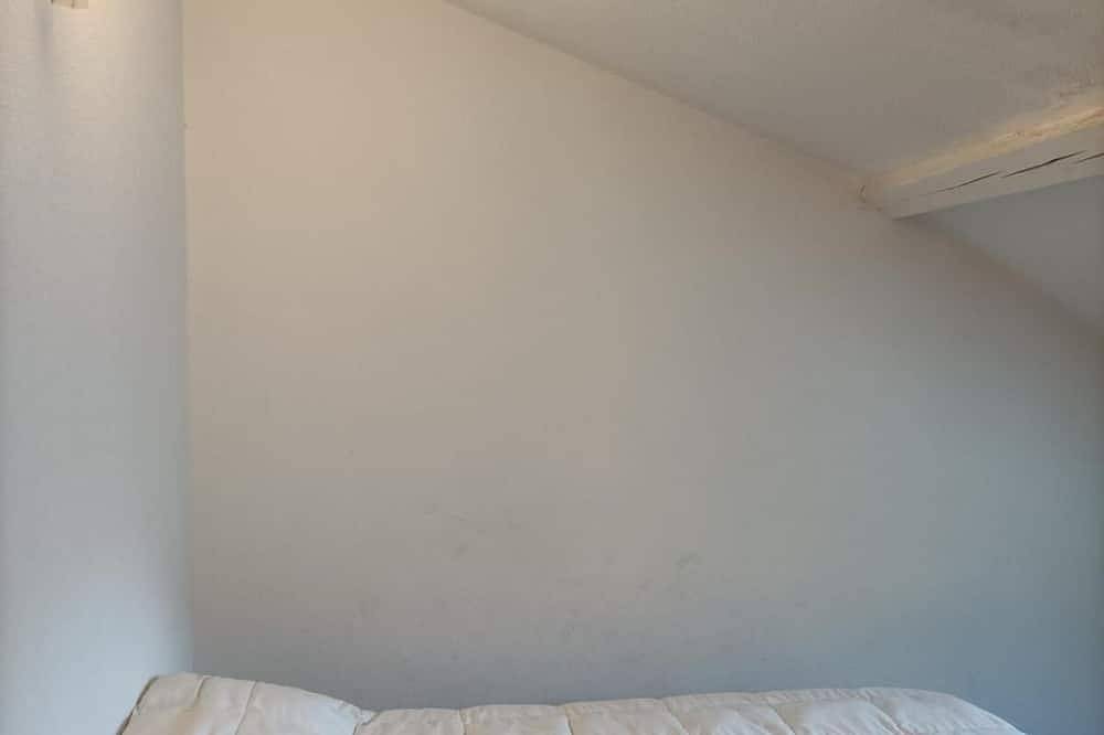 Appartement entier, 4ème étage, piscine, hammam, parking, télévision, 55m², Pra Loup in Jausiers, Parc national du Mercantour