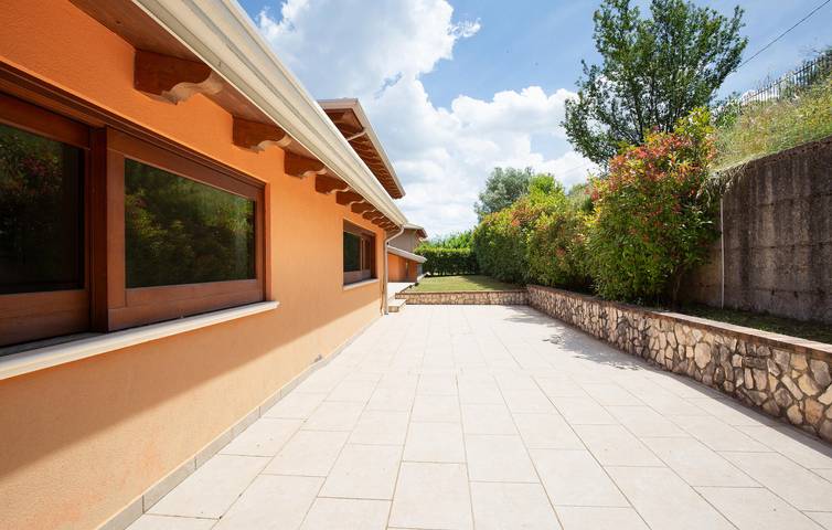 Ferienhaus für 15 Personen, mit Terrasse in Kalabrien - 3