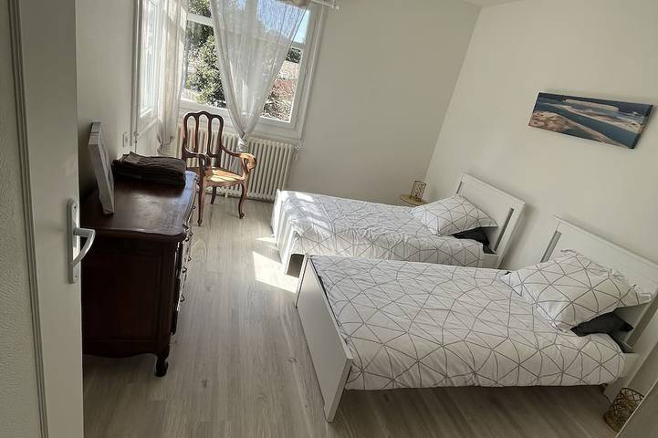 Location de vacances pour 8 personnes, avec jardin et balcon dans Maubuisson - 4