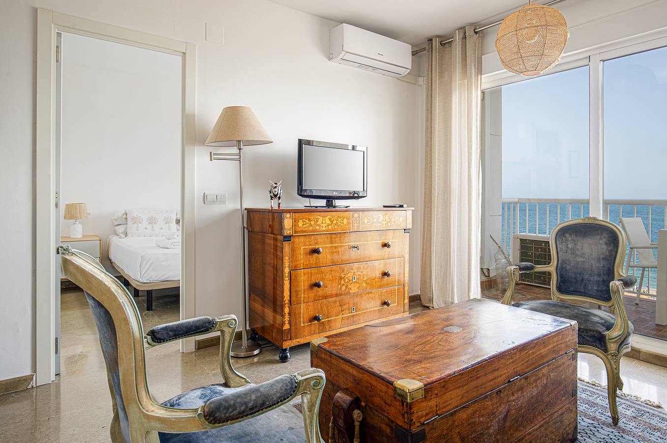 Entire apartment, !!!!!!!!0008 Miradore Iv in Playa de la Malagueta, Malaga