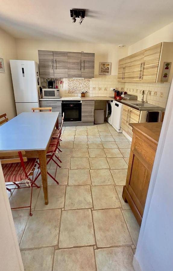 Appartement entier, Le Nid près de la Saône in Montmerle-sur-Saône, Région de Bourg-en-Bresse