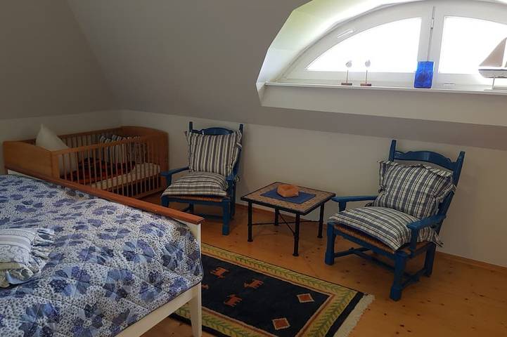 Ferienhaus für 5 Personen, mit Sauna und Whirlpool sowie Terrasse und Garten in Garz/Rügen - 2