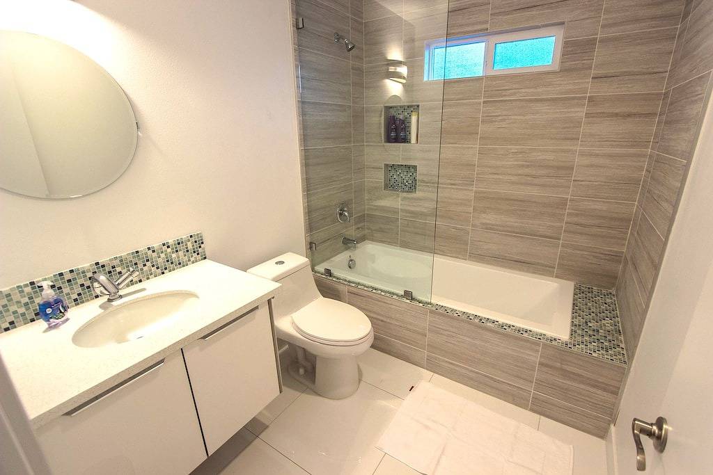 Vacation House for 9 Guests in Paradise (Las Vegas), Nevada