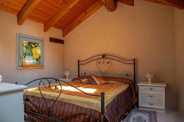 Intera Villa Storica di Charme con Piscina e Parco in Vaprio d'Agogna, Novara Province