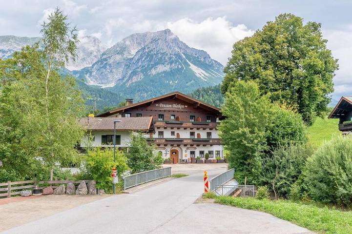 Ferienhaus für 18 Personen, mit Garten in Wilder Kaiser