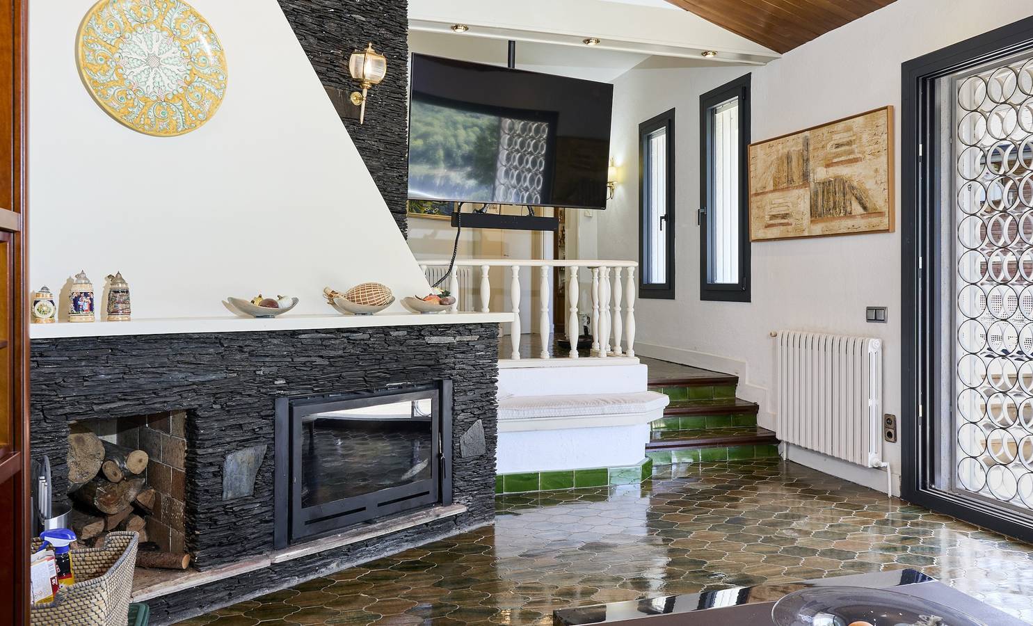Maison de vacances 'Roques Brunes - Seva' avec vue sur la montagne, Wi-Fi et climatisation in Seva, Barcelone l'intérieur des terres