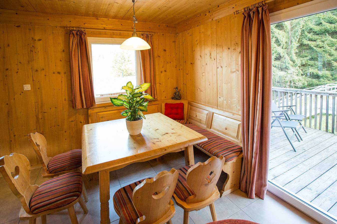 Ferienhaus # 84 mit 3 Sz für 6 bis 8 Personen in Annaberg-Lungötz, Tennengau
