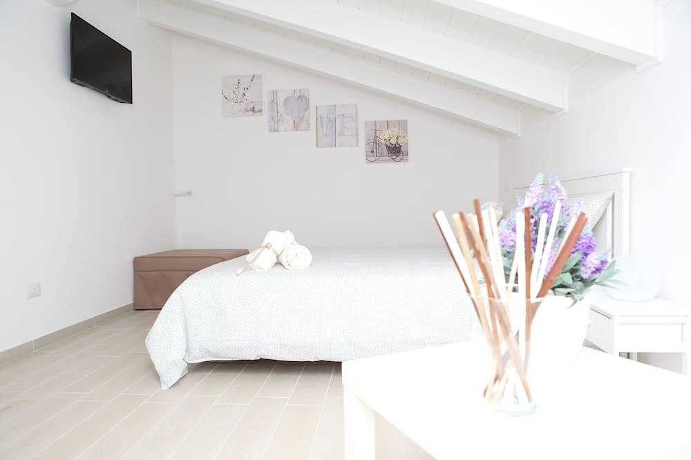Apartamento entero, Casa Rosada - Hospitalidad in Pimonte, Montes Lattari