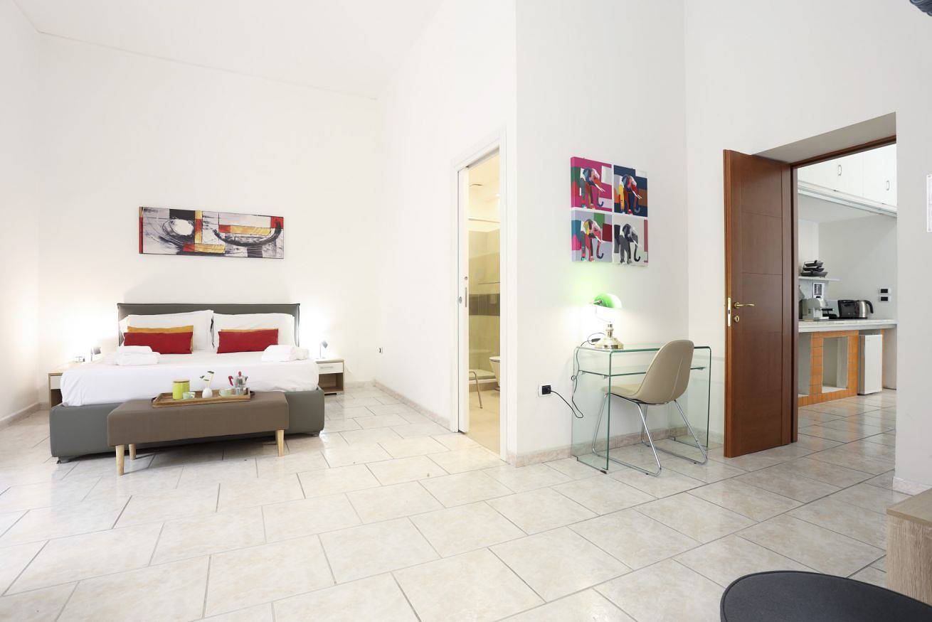 Apartamento entero, Apartamento de vacaciones para 2 personas con balcón/terraza in Nápoles, Provincia de Nápoles