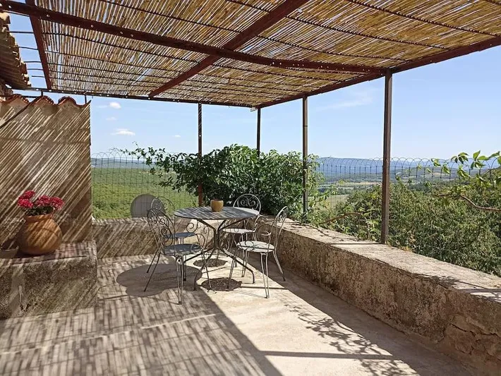 Holiday home for 6 people, with view and garden as well as pool - 1