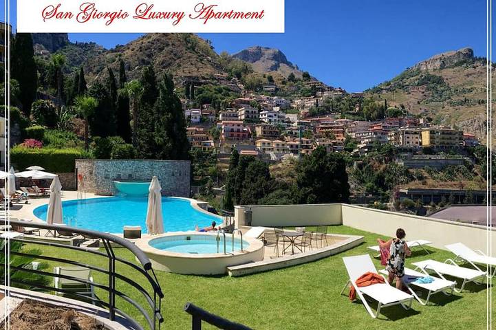 Holiday rental for 4 people, with balcony and pool as well as garden in Taormina