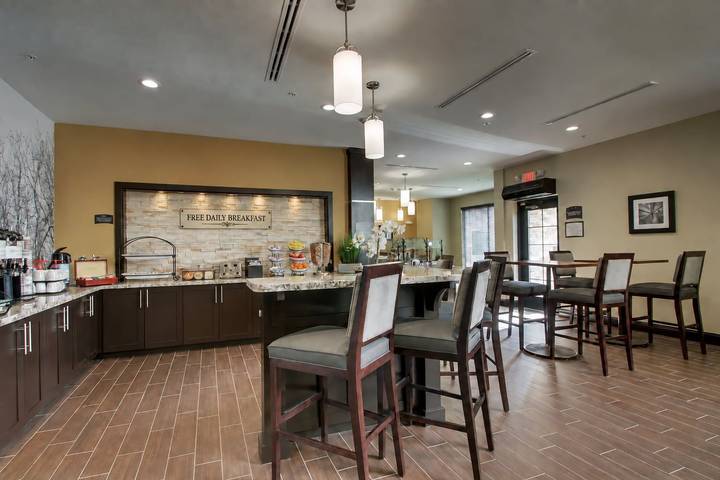 Ganzes Studio, Studio für 3 Personen mit Pool in Denton County