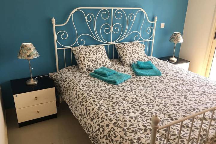 Apartament wakacyjny dla 6 osób, z balkon w Tersefanu