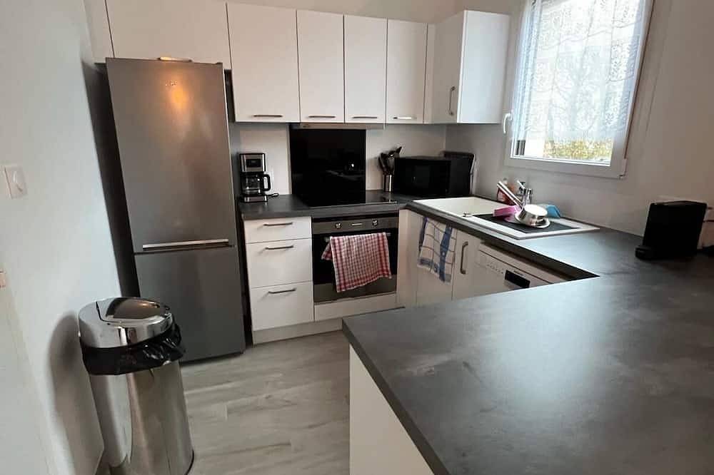 Entire apartment, Appartement Brise Marine in Saint-Benoît-de-l'Aure, Bayeux region