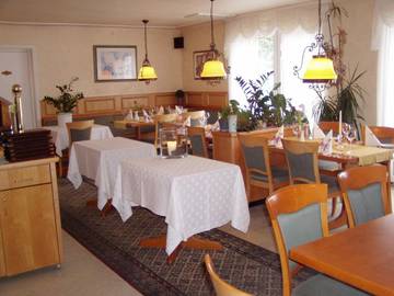 Gîte pour 3 personnes, avec jardin à Lemberg
