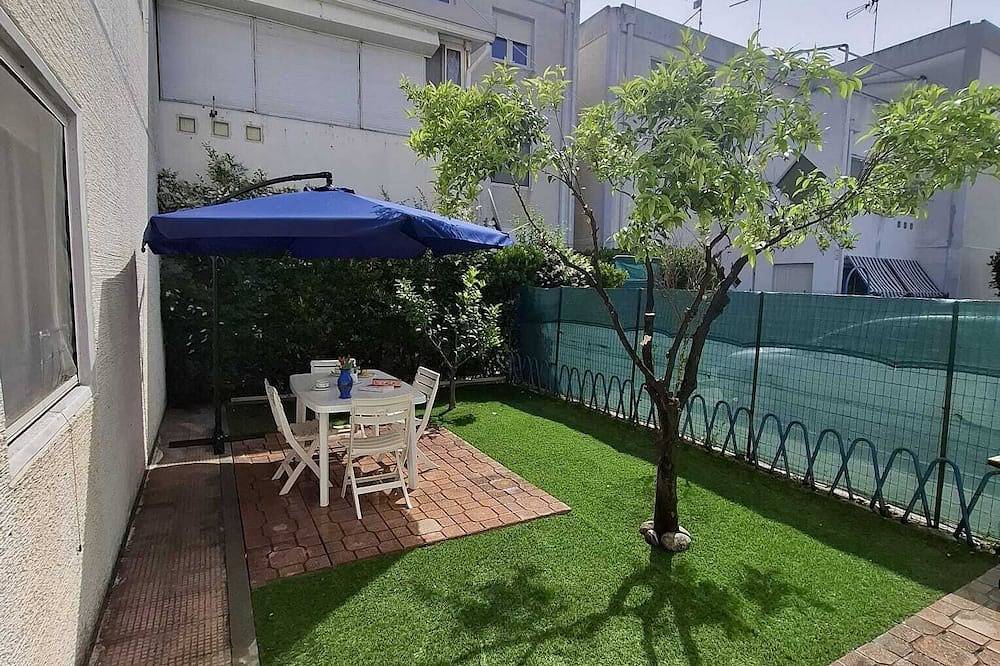 Ganze Wohnung, \"The dolphin's house\" in Policoro lido. in Policoro, Golf von Tarent