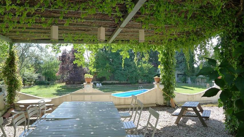 Location de vacances pour 14 personnes, avec jardin à Milagro - 2