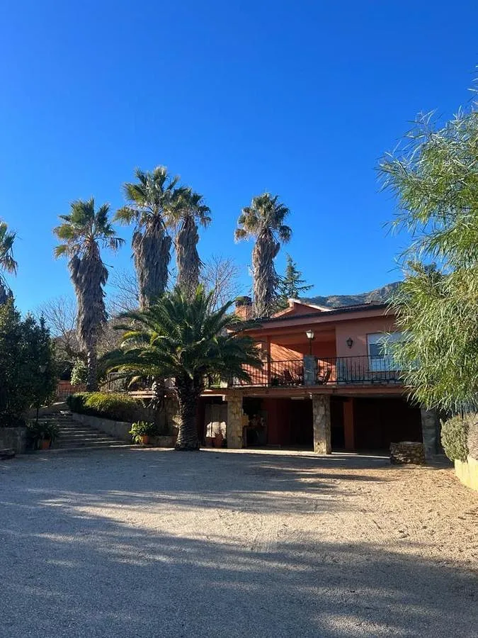 Maison de vacances pour 9 personnes, avec terrasse ainsi que piscine et jardin - 1