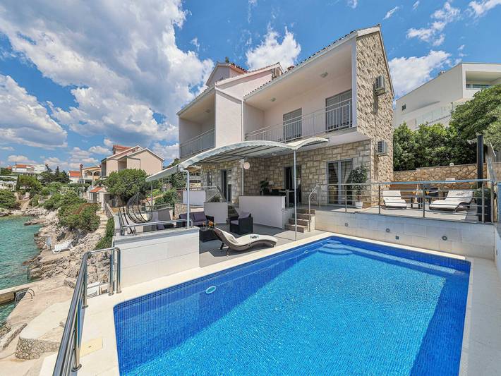 Villa para 7 pessoas, com terraço - 1