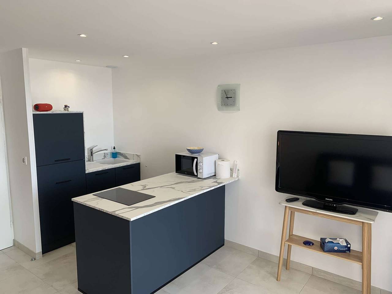 Ganze Ferienwohnung, Ferienwohnung für 4 Personen mit Pool in Saint-Mandrier-sur-Mer, Toulon Region