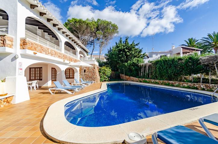Location de vacances pour 8 personnes, avec jardin à Binibeca - 3