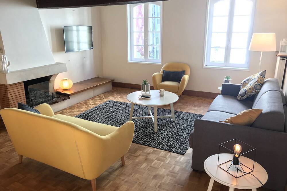 Ganze Wohnung, Charming old Chinon apartment 80 m2 Redone in Chinon, Loire-Tal